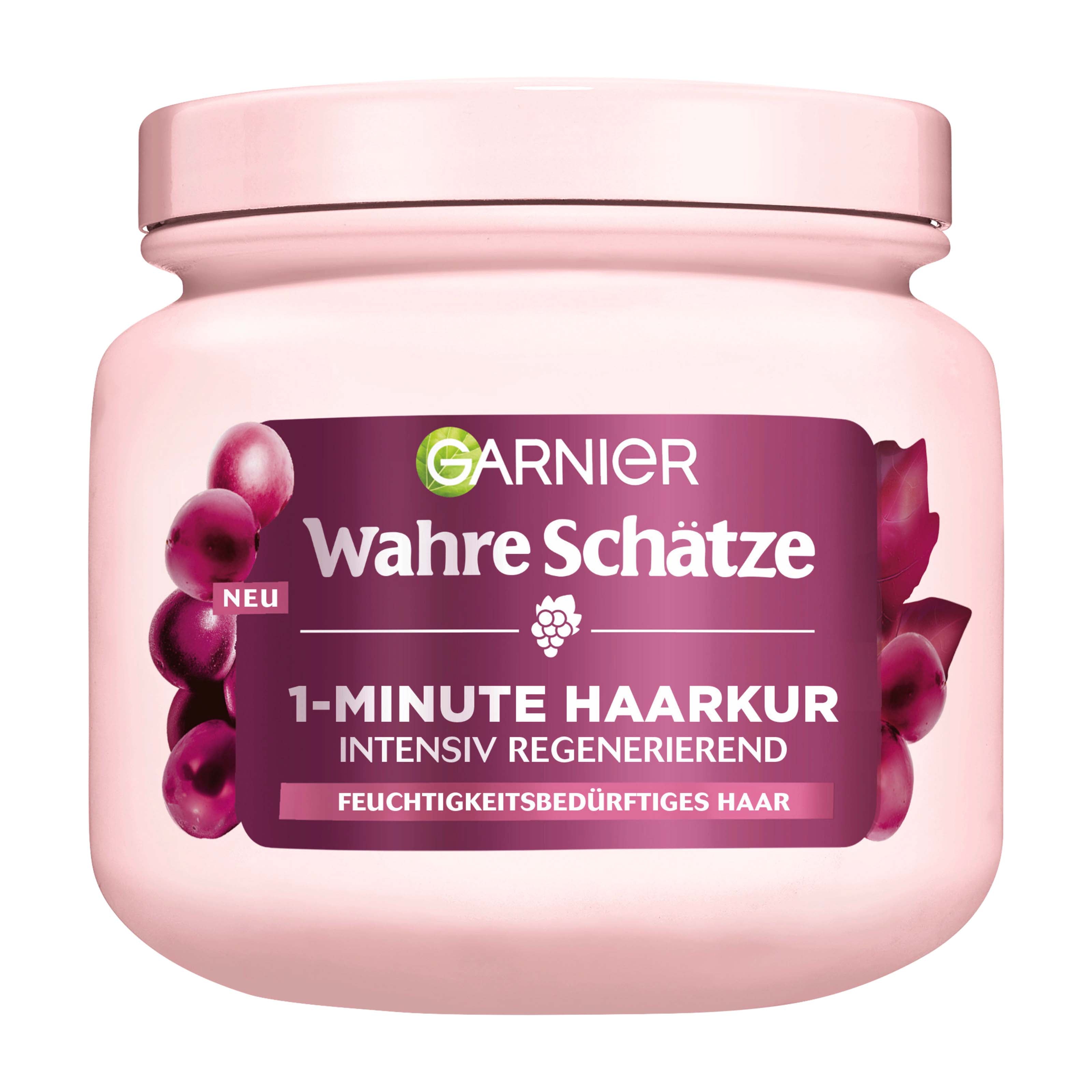 Garnier Wahre Schaetze Grape 1 Minute Treatment jar on a white background.