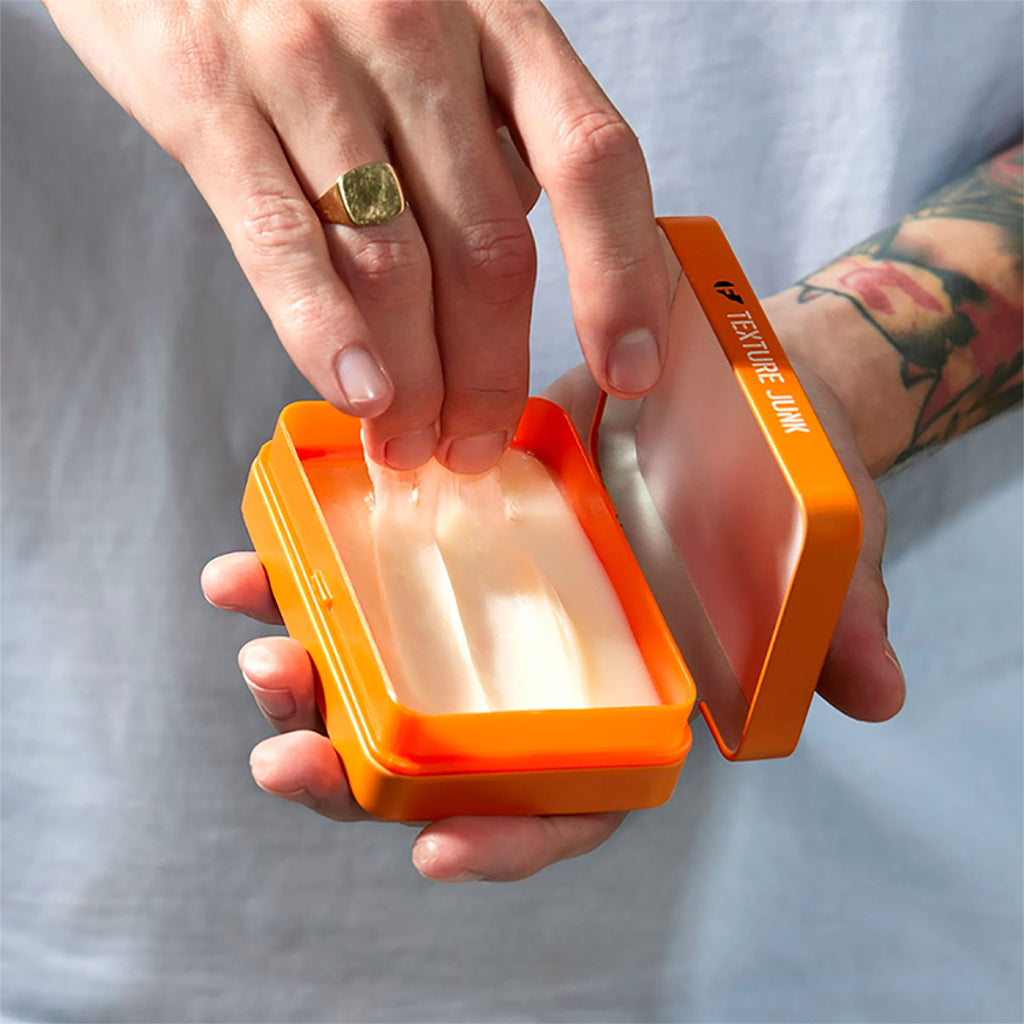 Fudge Urban Rough Up Texture Junk Molding Fiber Creme, 70 g