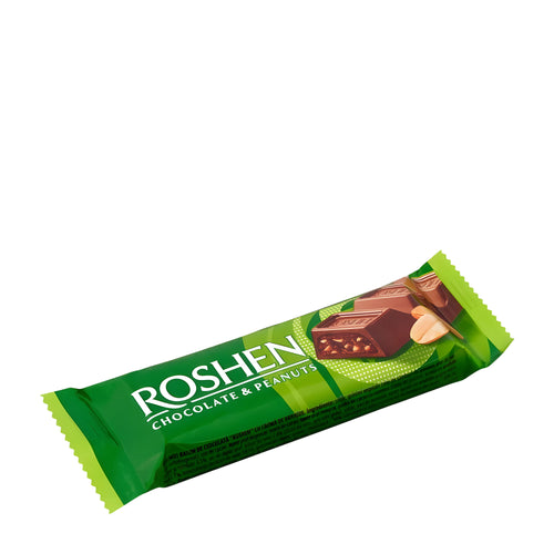 Roshen Peanuts milk chocolate bar packaging on a white background