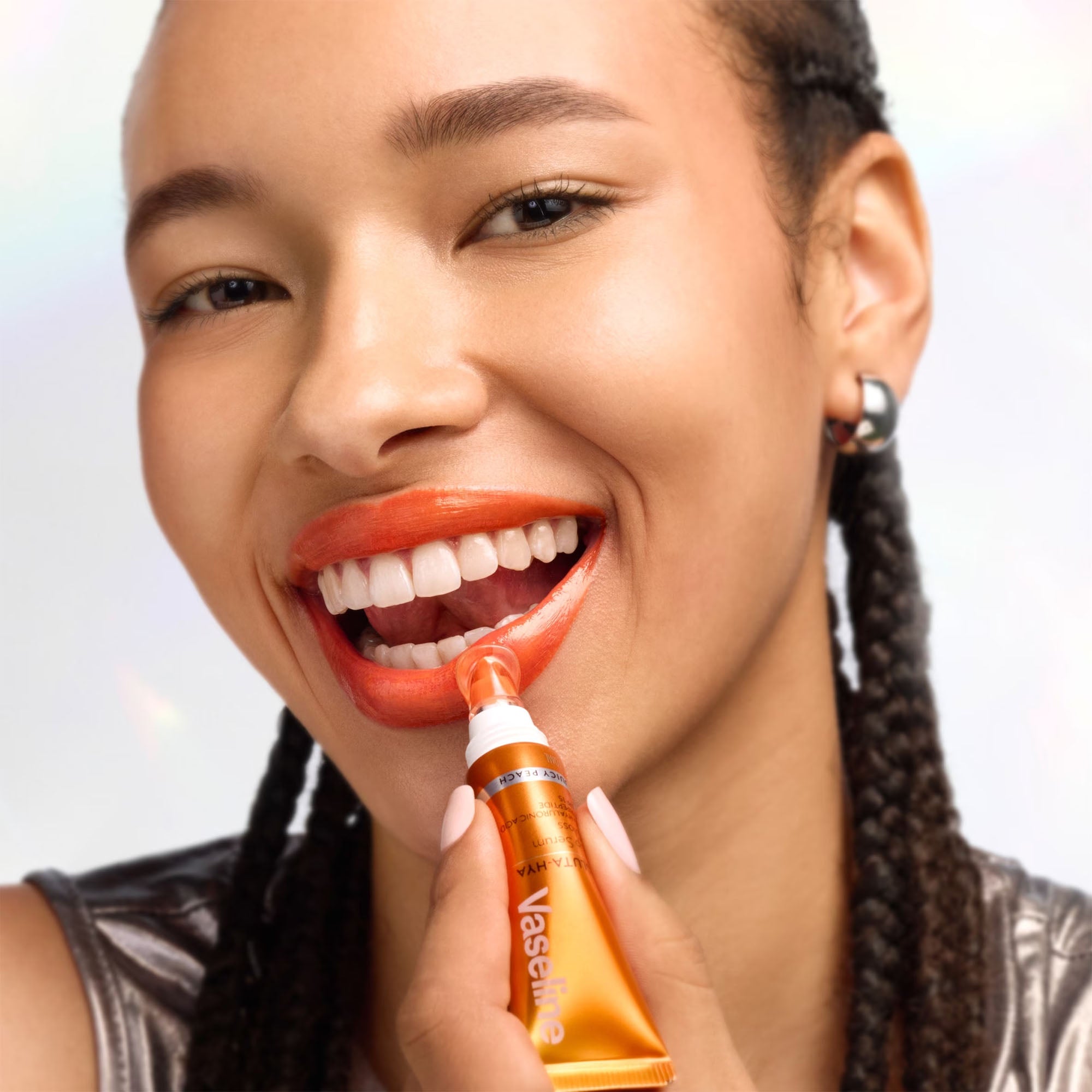 Vaseline Tinted lip care Serum Gloss GLUTA-HYA Juicy Peach, 10 mL