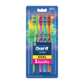 Packaging of Oral-B Colors XXXL medium manual toothbrush with four toothbrushes visible in different colors.